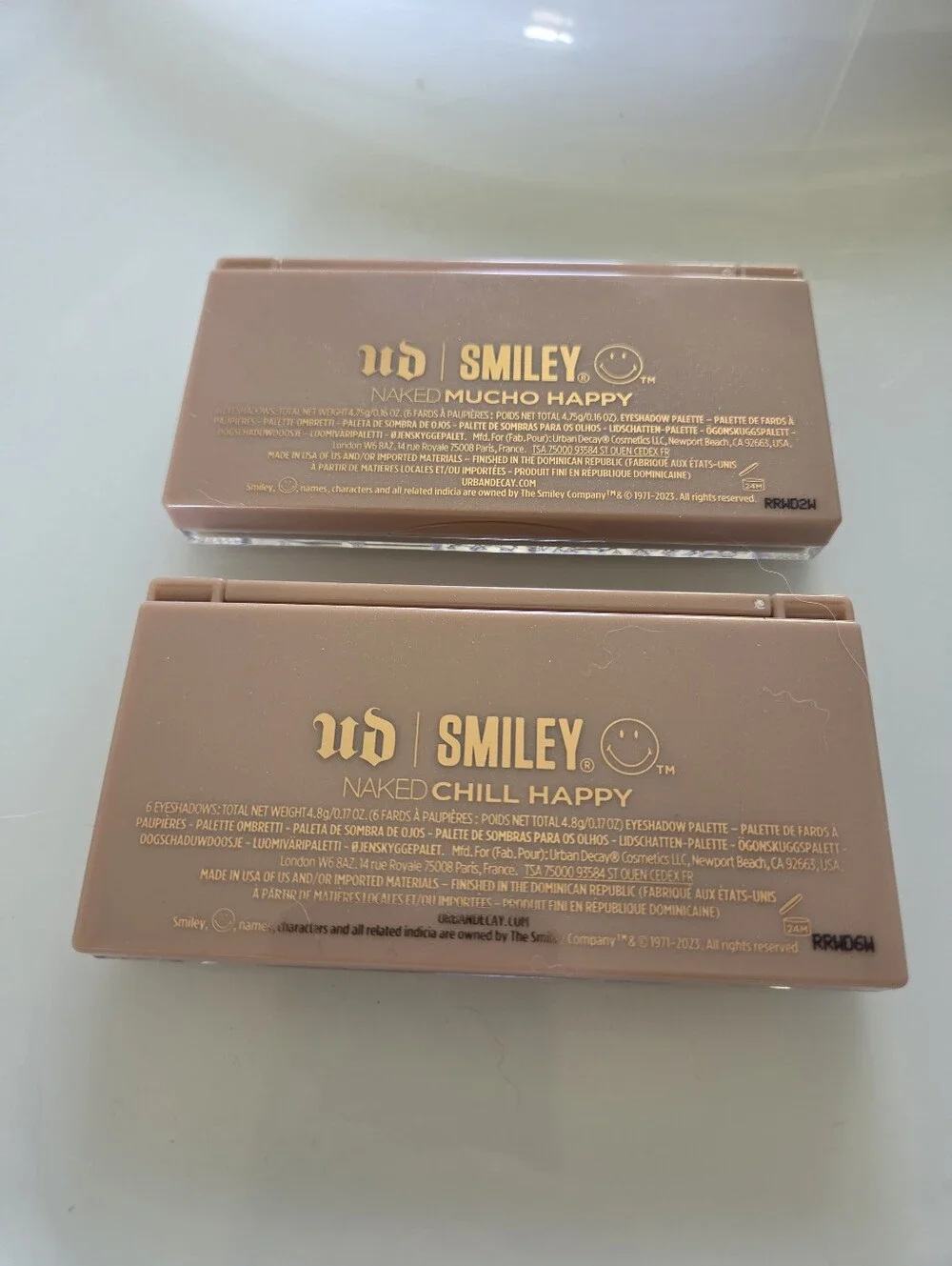 Set of 2 Urban Decay x Smiley Naked Mini Eyeshadow Palettes - Mucho Happy & Chil